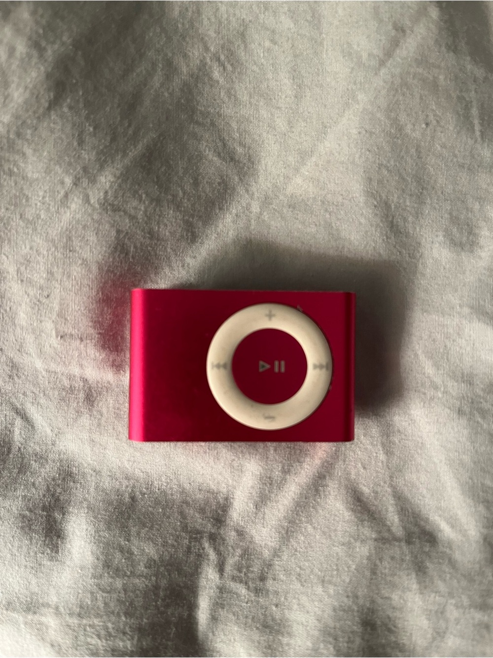 Pink iPod Shuffle - Apple